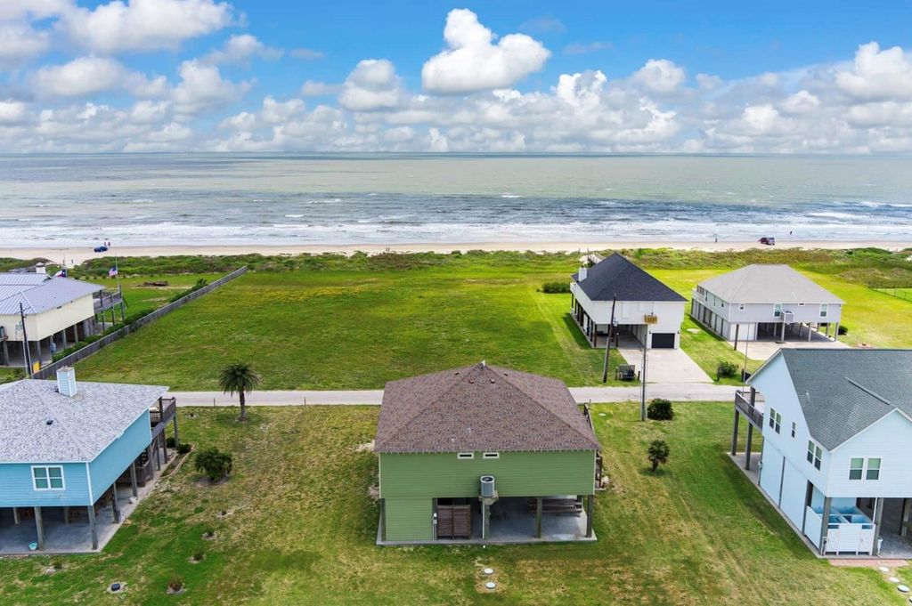 Aerial View - 2nd Row, Prime Ocean View