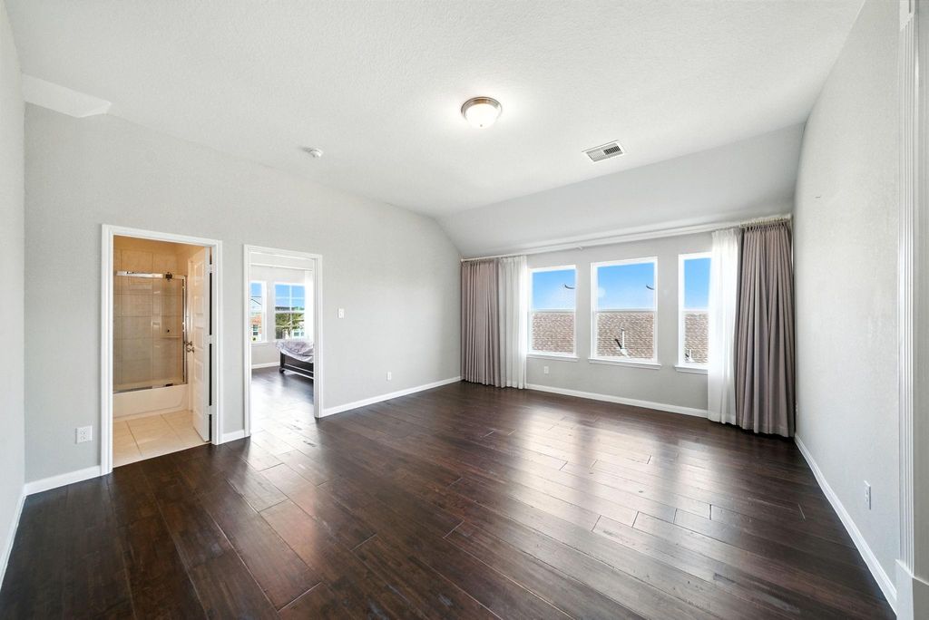 Spacious gameroom